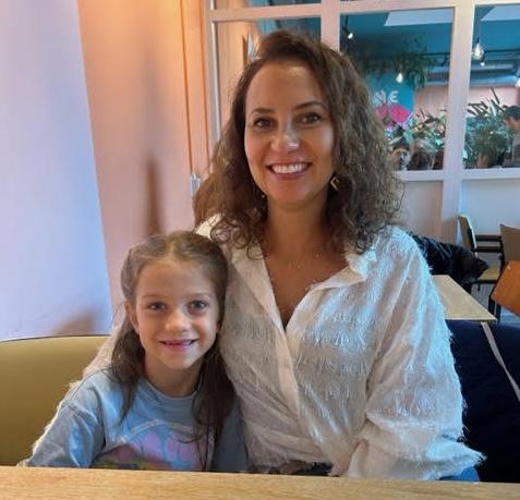 Samira and her daughter